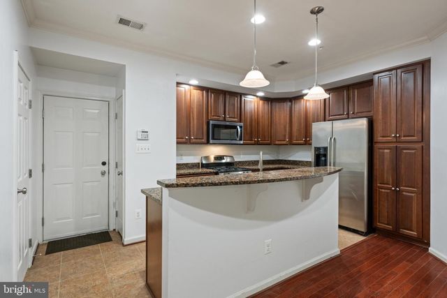 2619 EASTBOURNE DR, Woodbridge, VA 22191
