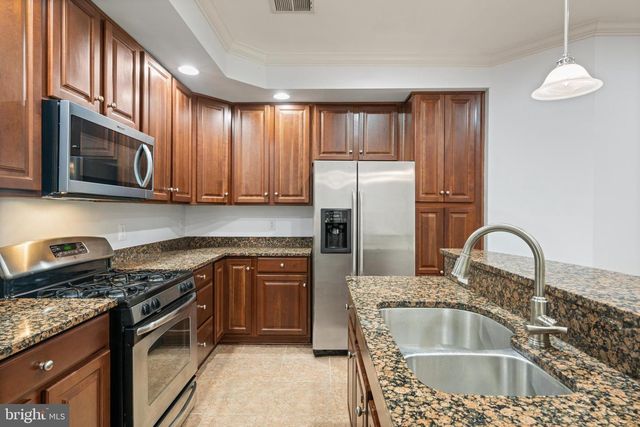 2619 EASTBOURNE DR, Woodbridge, VA 22191
