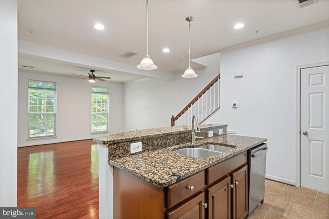 2619 EASTBOURNE DR, Woodbridge, VA 22191