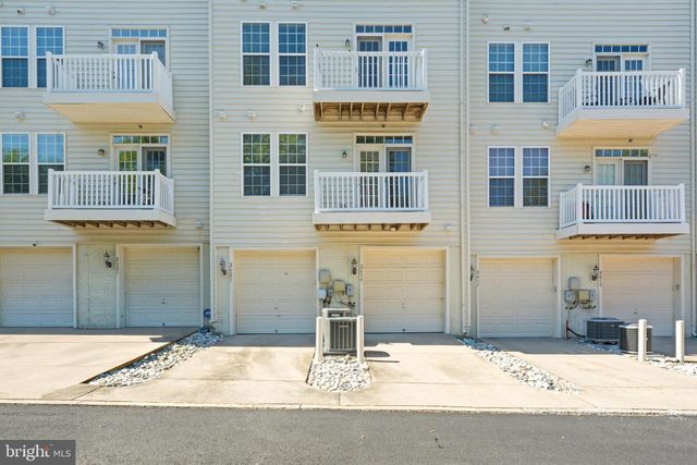 2619 EASTBOURNE DR, Woodbridge, VA 22191