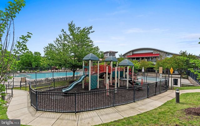 2619 EASTBOURNE DR, Woodbridge, VA 22191