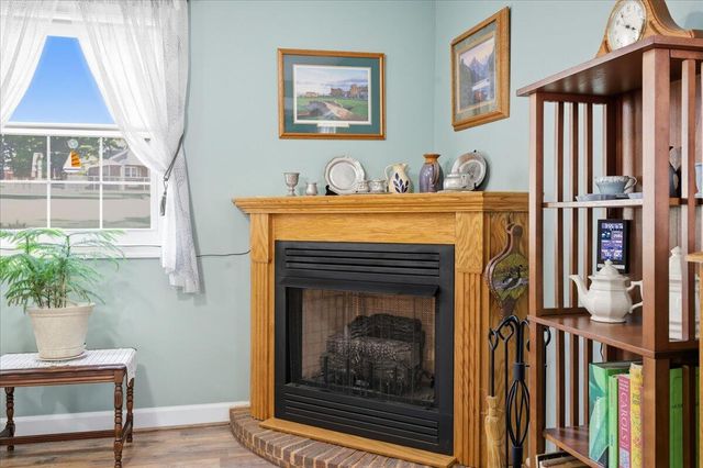 2121 Sunburst RD, Evington, VA 24550