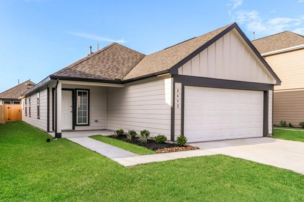2452 Bull Trout Drive, Conroe, TX 77384