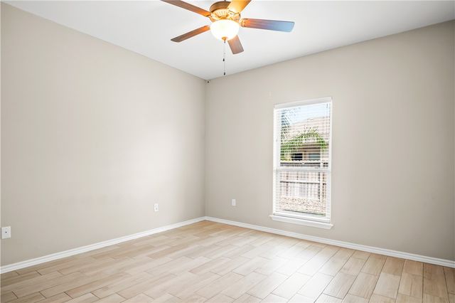 15638 Dyna St, Corpus Christi, TX 78418
