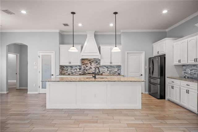 15638 Dyna St, Corpus Christi, TX 78418