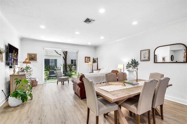12430 SW 50th St 109, Miramar, FL 33027