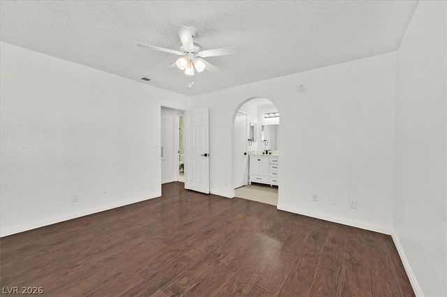 2200 South Fort Apache Road 2142, Las Vegas, NV 89117