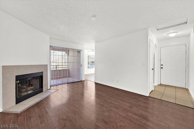 2200 South Fort Apache Road 2142, Las Vegas, NV 89117