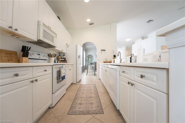 1937 Crestview WAY 171, Naples, FL 34119