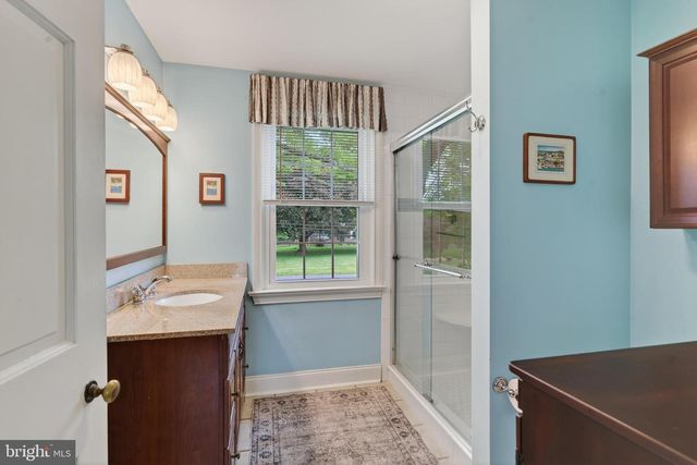368 CONCORD RD, Glen Mills, PA 19342