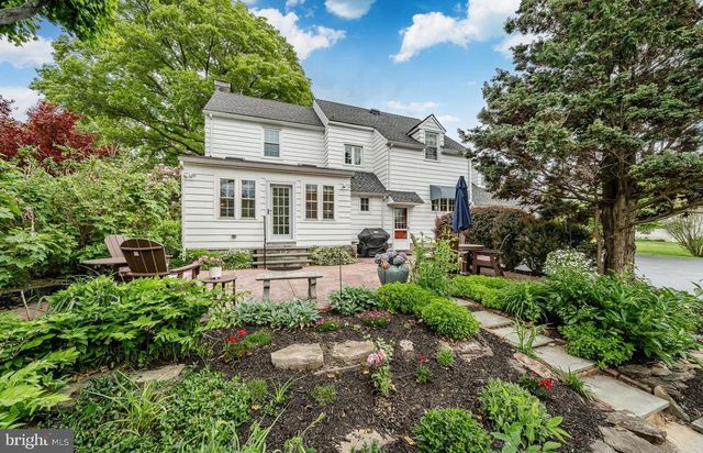 368 CONCORD RD, Glen Mills, PA 19342