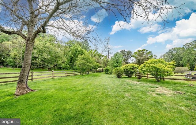368 CONCORD RD, Glen Mills, PA 19342
