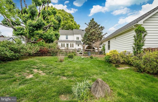 368 CONCORD RD, Glen Mills, PA 19342