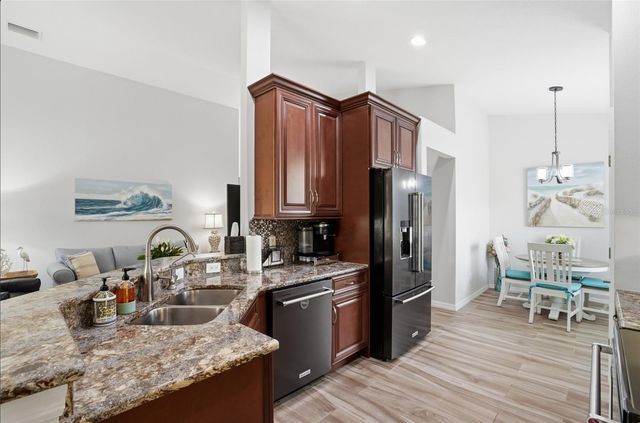 4222 65TH PLACE E, Sarasota, FL 34243