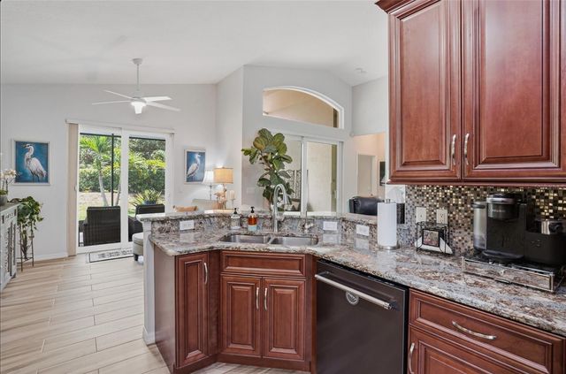 4222 65TH PLACE E, Sarasota, FL 34243