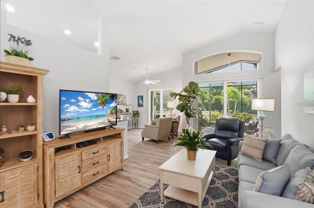 4222 65TH PLACE E, Sarasota, FL 34243