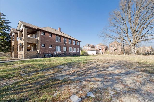 2928 Richton Street, Detroit, MI 48206