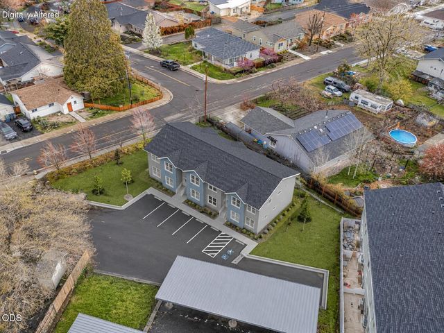 70 Suncrest Road, Talent, OR 97540