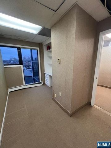 120 County Road 201, Tenafly, NJ 07670