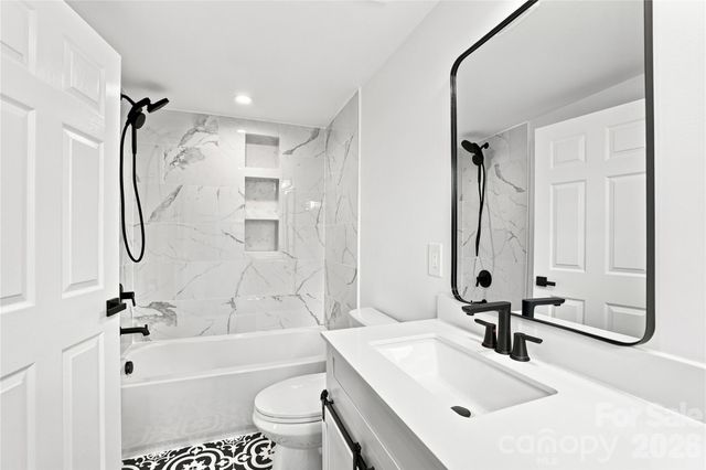 405 E Gay Street, Lancaster, SC 29720