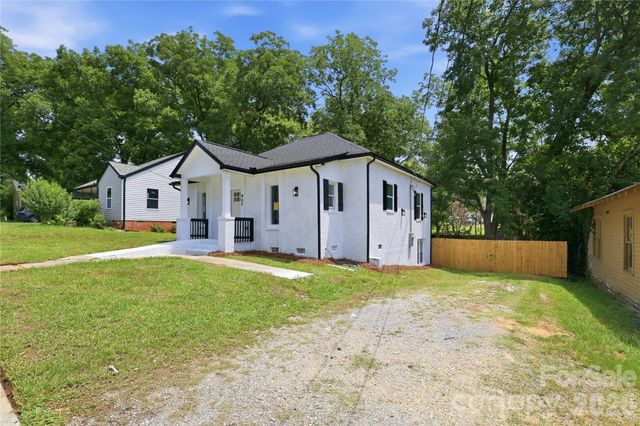 405 E Gay Street, Lancaster, SC 29720