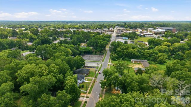 405 E Gay Street, Lancaster, SC 29720