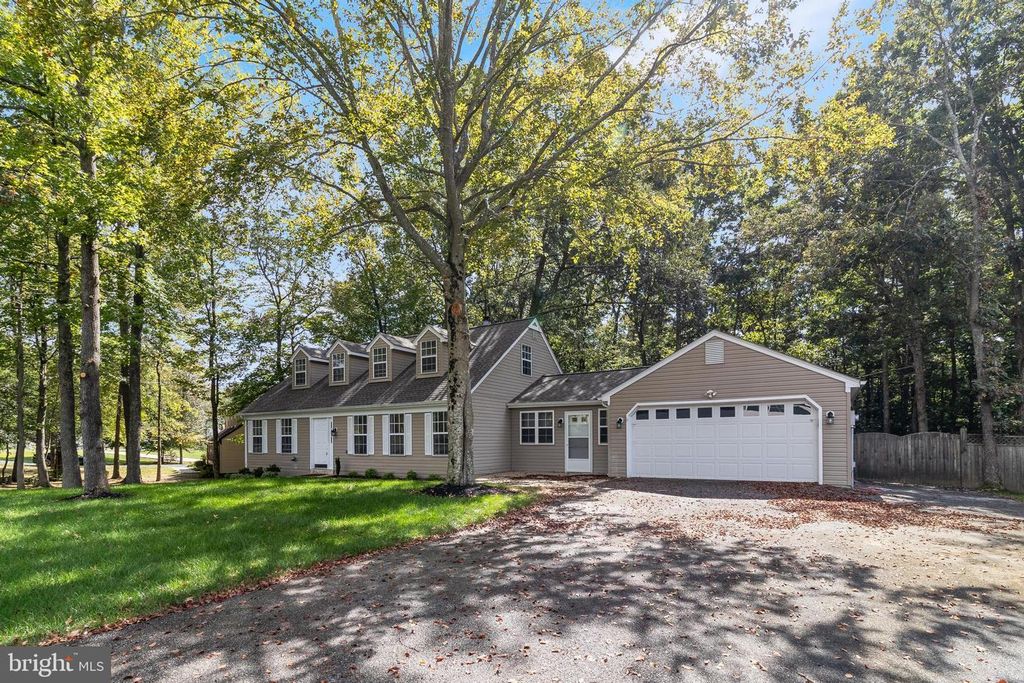 1319 REDWOOD CIR, La Plata, MD 20646