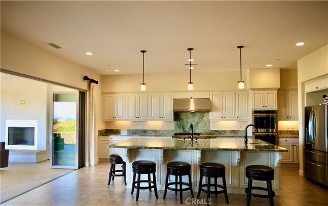 41907 Arbor Glen Dr., Temecula, CA 92592