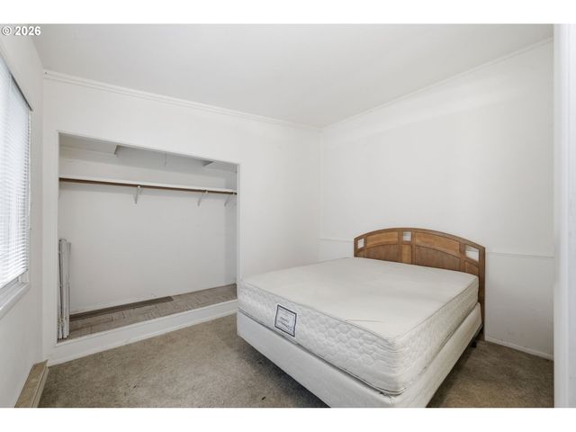 2580 PIONEER Pike, Eugene, OR 97401