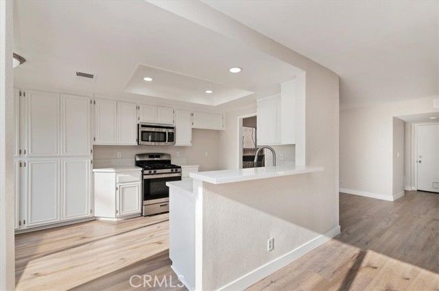 30571 Spring Lake Way, Menifee, CA 92584