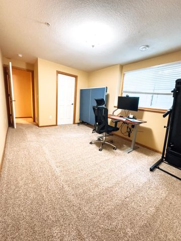 5080 Yuma Lane N, Plymouth, MN 55446