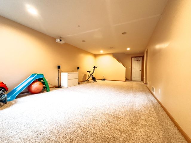 5080 Yuma Lane N, Plymouth, MN 55446