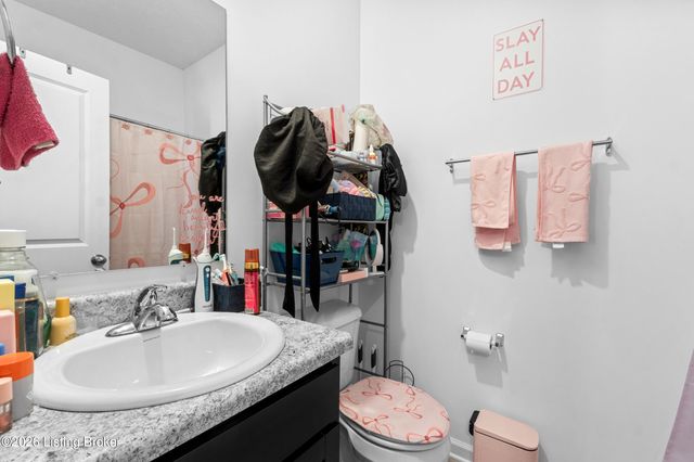 17019 Meander Way, Louisville, KY 40245