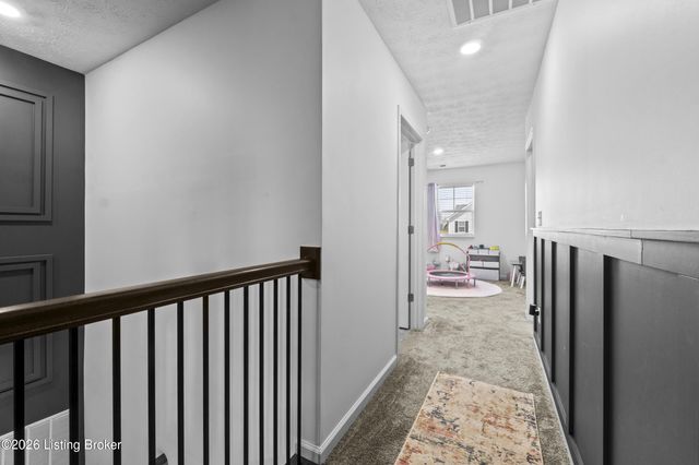 17019 Meander Way, Louisville, KY 40245