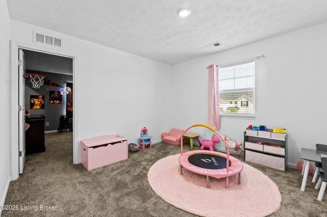 17019 Meander Way, Louisville, KY 40245