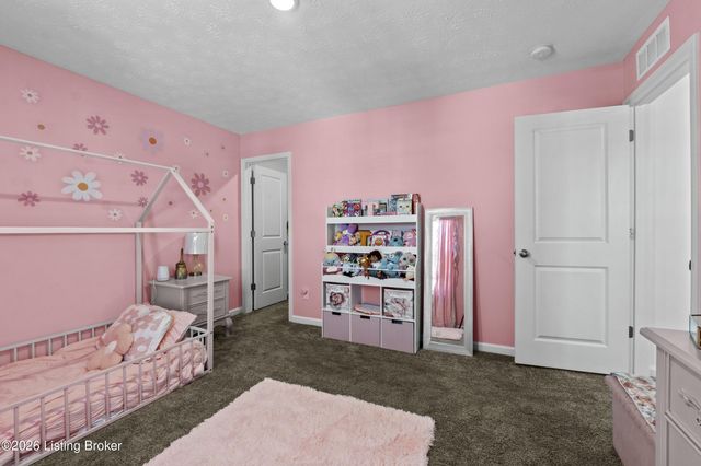 17019 Meander Way, Louisville, KY 40245