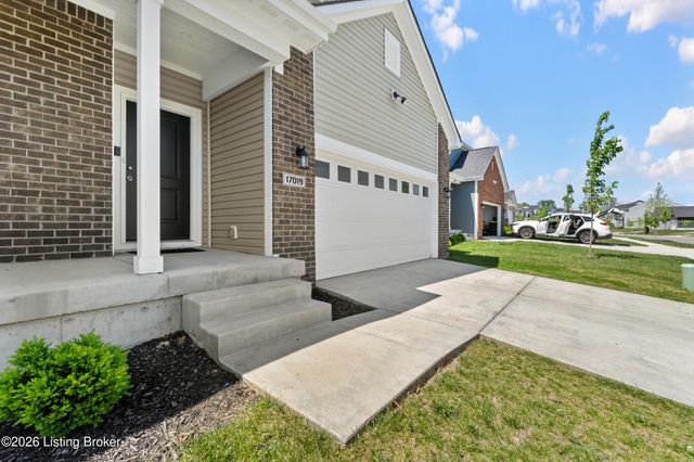 17019 Meander Way, Louisville, KY 40245