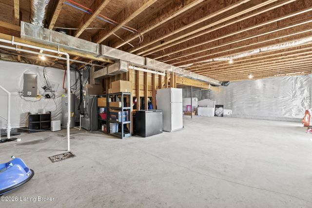 17019 Meander Way, Louisville, KY 40245