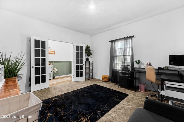 17019 Meander Way, Louisville, KY 40245