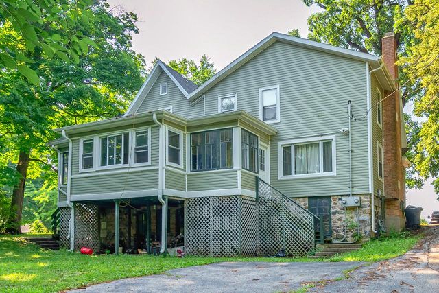 213 N Third STREET, Delavan, WI 53115