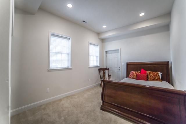 1026 26TH ST S, Arlington, VA 22202