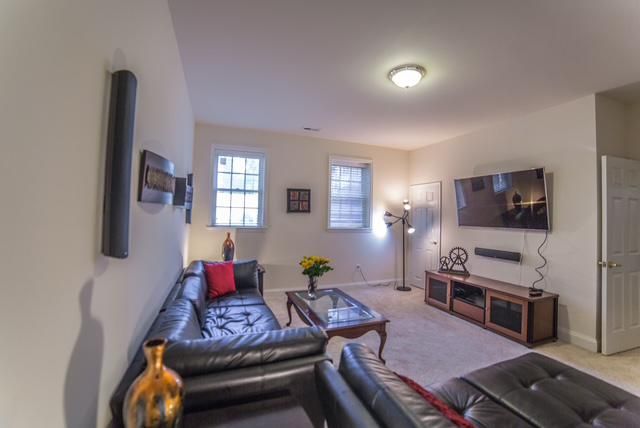 1026 26TH ST S, Arlington, VA 22202