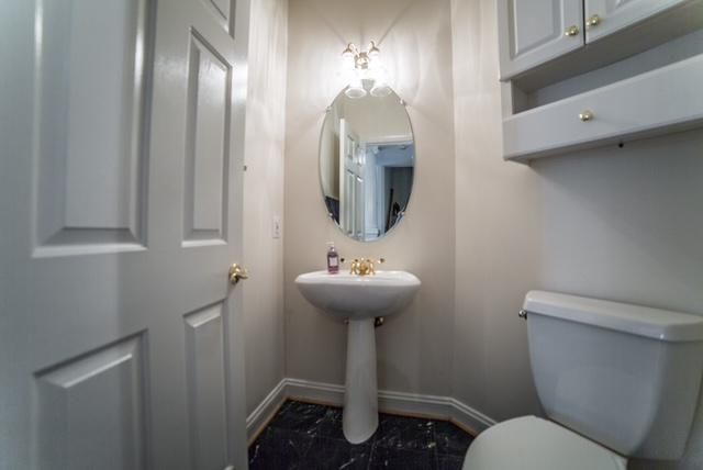 1026 26TH ST S, Arlington, VA 22202