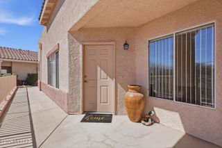 1566 N Paseo La Tinaja, Green Valley, AZ 85614