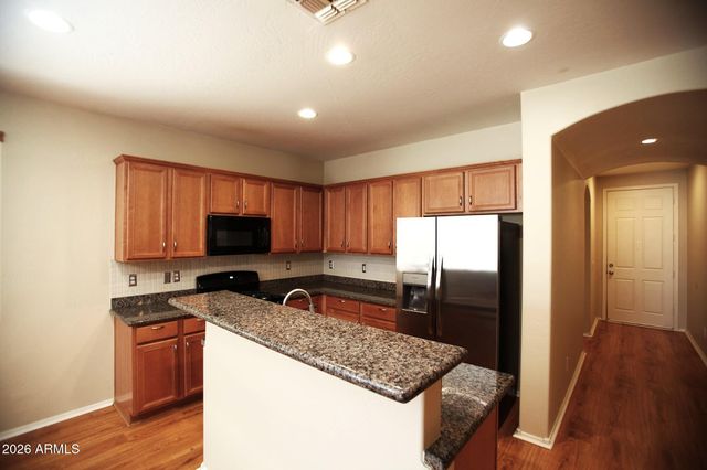 14230 W CALAVAR Road, Surprise, AZ 85379