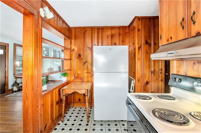 1320 Wilroy RD, Suffolk, VA 23434