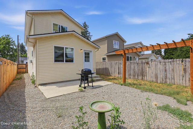2608 N 11th ST, Coeur D'alene, ID 83815