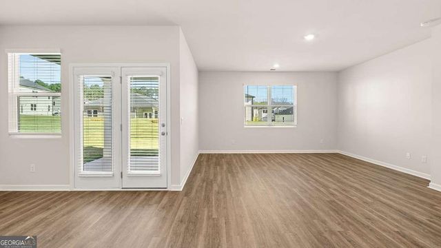 306 Friendship Oak Way, Hampton, GA 30228