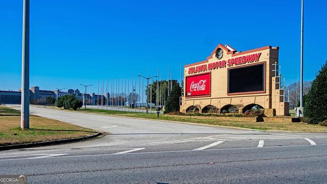 306 Friendship Oak Way, Hampton, GA 30228