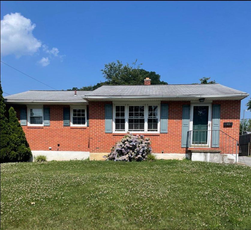 43 EDINBURGH DR, New Castle, DE 19720
